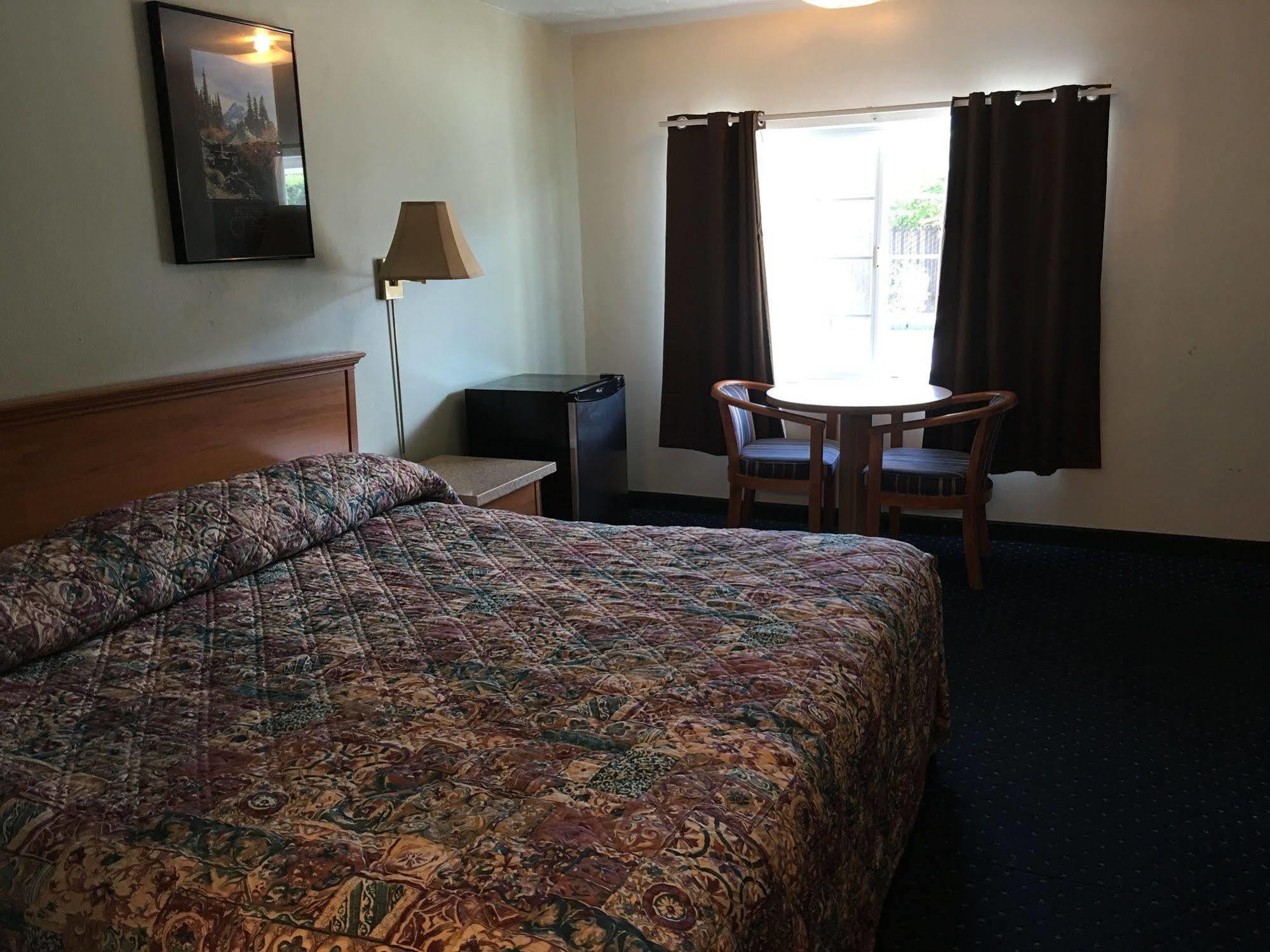Beaverton Budget Inn Exterior photo